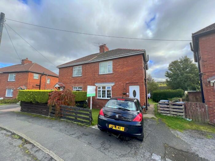 3 Bedroom Semi-Detached House To Rent In Hill View, Esh Winning, Durham, DH7