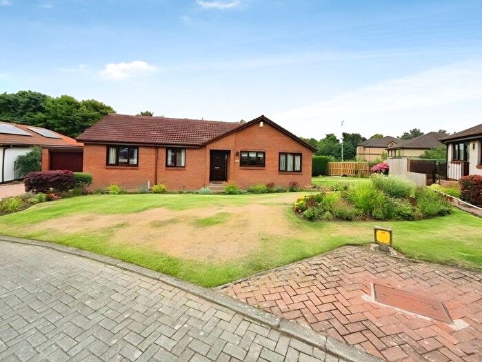 3 Bedroom Detached Bungalow For Sale In Cornhill Road, Finglassie, Glenrothes, KY7