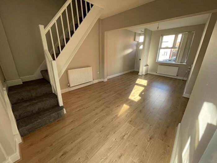 2 Bedroom Terraced House To Rent In Goschen Street, L13