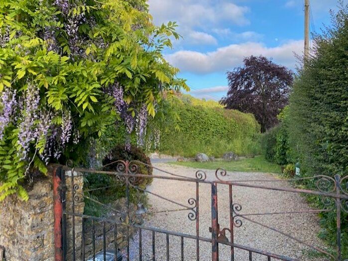 3 Bedroom Detached House To Rent In Tadwick, Bath, BA1