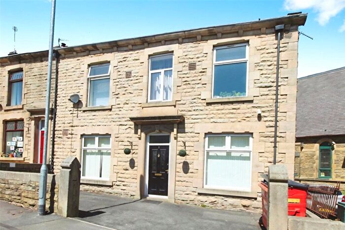 1 Bedroom End Of Terrace House To Rent In Park Road, Darwen, Lancashire, BB3