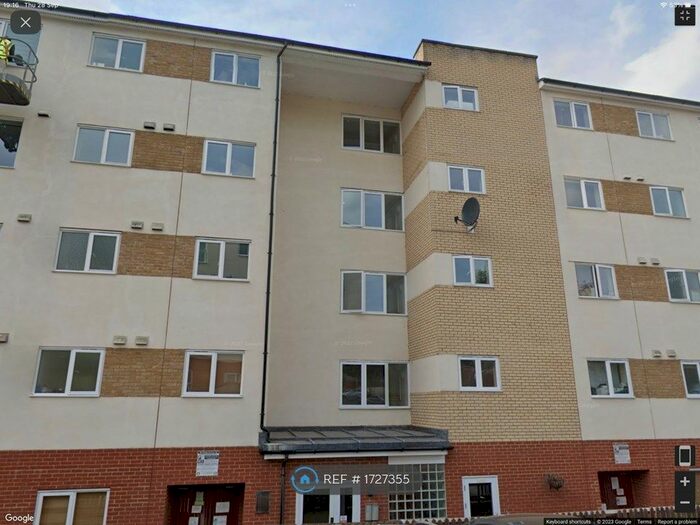 1 Bedroom Flat To Rent In Lee Heights, Maidstone, ME14