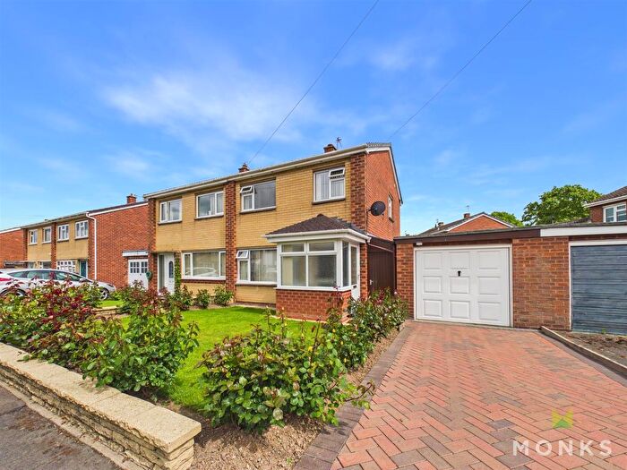 3 Bedroom Semi Detached House For Sale In Stretton Close, Shrewsbury, SY2
