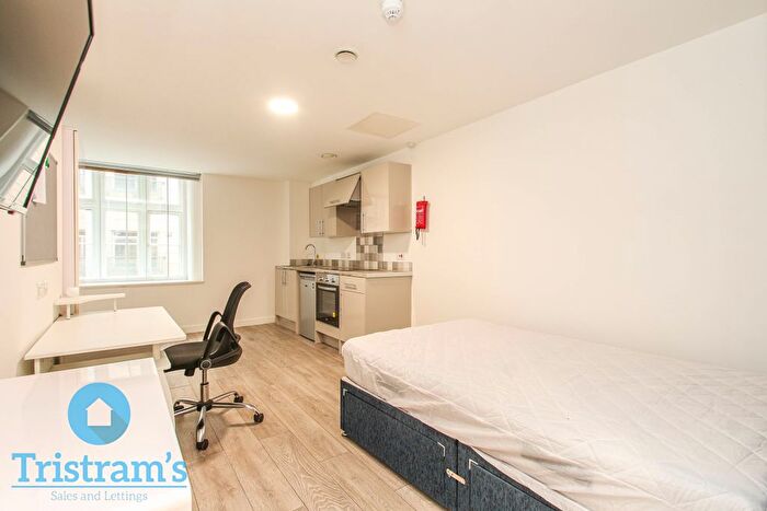 1 Bedroom Flat To Rent In Talbot Street, Nottingham, NG1