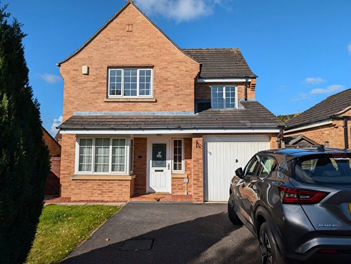 4 Bedroom Detached House To Rent In Spinners Avenue, Wakefield, West Yorkshire, WF1