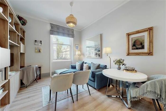 2 Bedroom Flat To Rent In Gloucester Road, London, SW7
