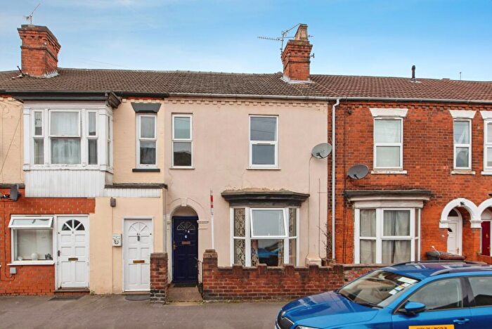 3 Bedroom Terraced House For Sale In St. Andrews Street, Lincoln, Lincolnshire, LN5