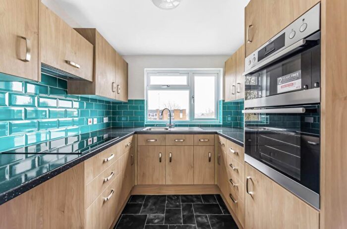 1 Bedroom Flat To Rent In Mercer Place, HA5