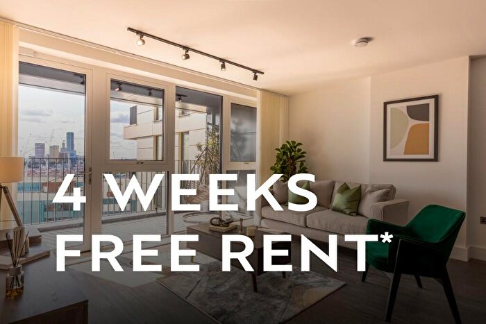 3 Bedroom Flat To Rent In Flat, Mitre Yard, Waterway House, Scrubs Lane, London, NW10