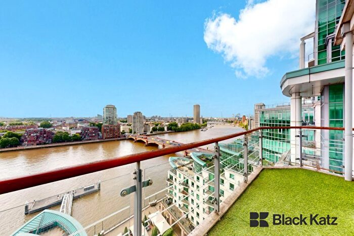 3 Bedroom Flat To Rent In Flagstaff House St George Wharf, Vauxhall, SW8
