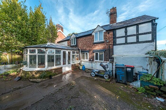 2 Bedroom Semi-Detached House For Sale In Iddenshall Cottages, Clotton, CW6