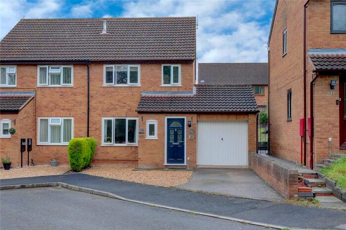3 Bedroom Semi-Detached House For Sale In Coppice Way, Droitwich, Worcestershire, WR9