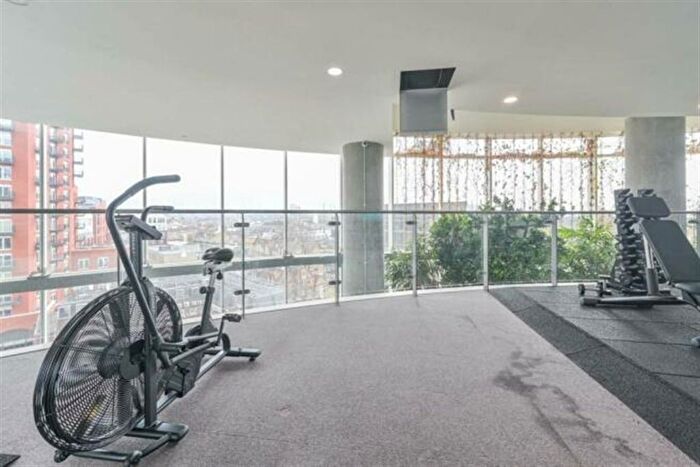 2 Bedroom Flat For Sale In Sky Garden, Wandsworth Road, London, SW8