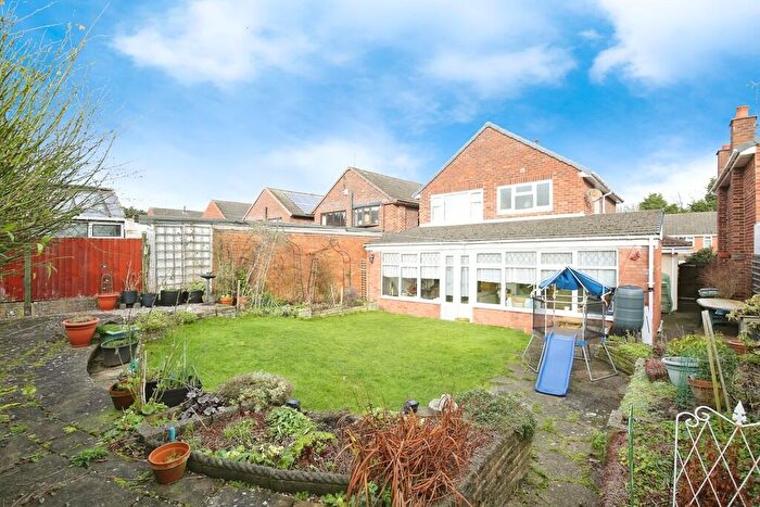 3 Bedroom Detached House For Sale In Windmill Road, Atherstone, CV9