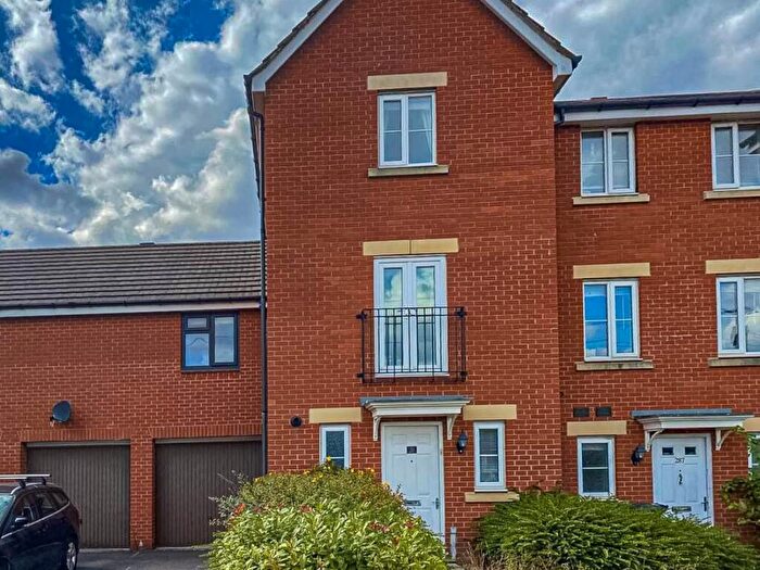 4 Bedroom Semi Detached House To Rent In Wordsworth Road, Horfield, Bristol, BS7