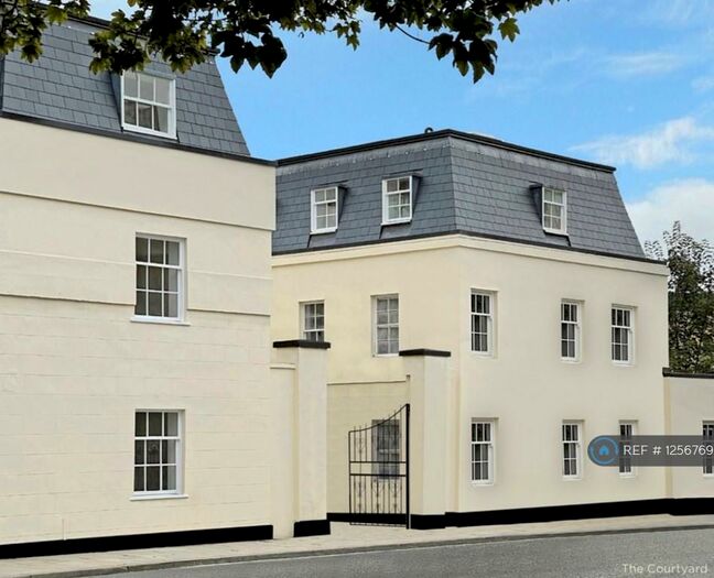1 Bedroom Flat To Rent In Carlton Crescent, Southampton, SO15