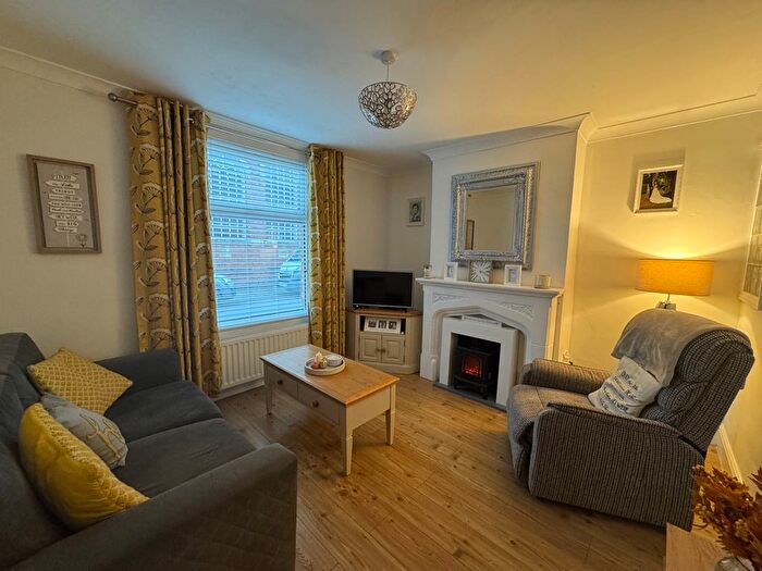 2 Bedroom Property To Rent In Duke Street, Burton Latimer, Kettering, NN15