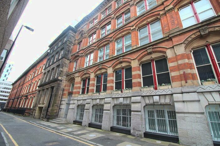 2 Bedroom Apartment To Rent In George Street, Liverpool, L3