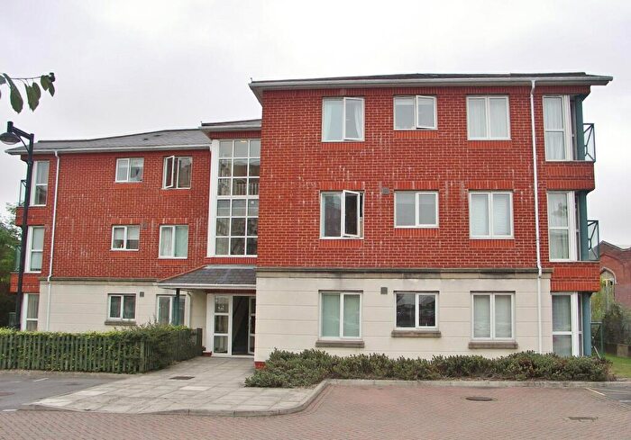 2 Bedroom Flat To Rent In Anson Drive, Ocean Village, SO14