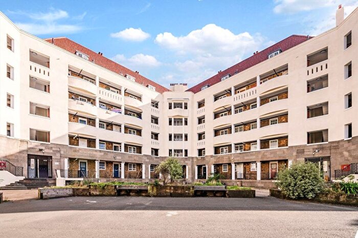 2 Bedroom Flat To Rent In Chalton Street, Kings Cross, NW1