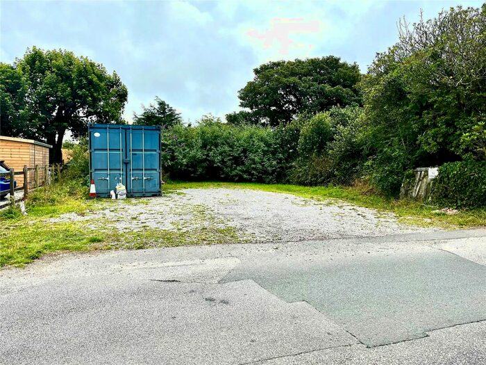 2 Bedroom Property For Sale In Carnmenellis, Redruth, Cornwall, TR16