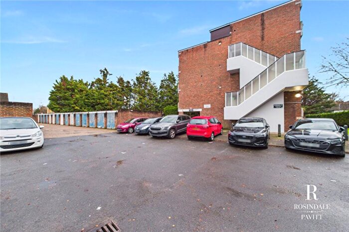 2 Bedroom Flat For Sale In Meller Close, Croydon, CR0