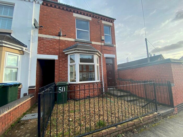 3 Bedroom Semi-Detached House To Rent In Moor Street, Earlsdon, Coventry, CV5