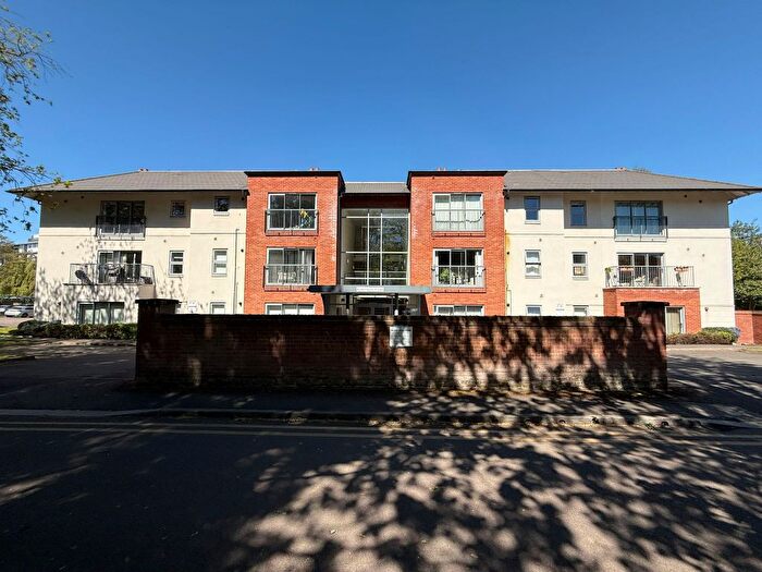 2 Bedroom Flat To Rent In Kensington Court, C Highfield Road, Edgbaston, B15