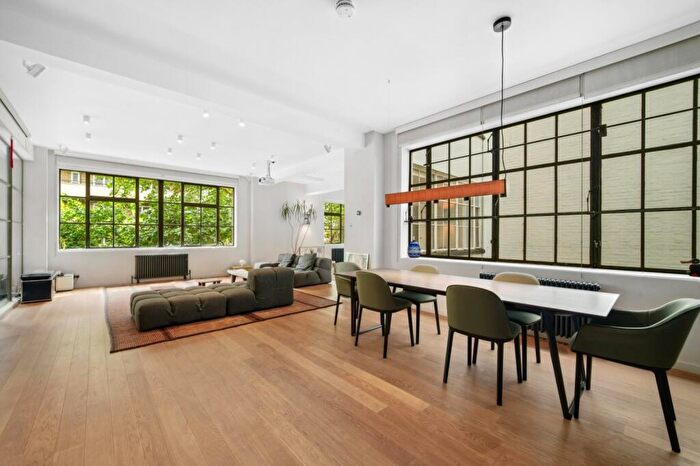 1 Bedroom Apartment To Rent In St John Street, EC1V