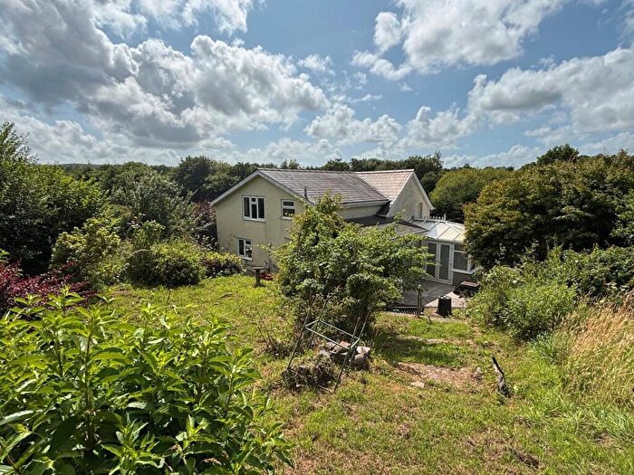 3 Bedroom Detached House For Sale In Porthyrhyd, Carmarthen, Carmarthenshire., SA32