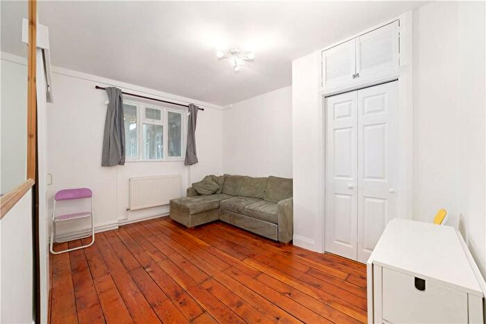 1 Bedroom Flat To Rent In Angel House, Angel, N1