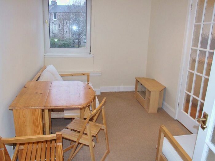 1 Bedroom Flat To Rent In Fraser Road, The City Centre, Aberdeen, AB25