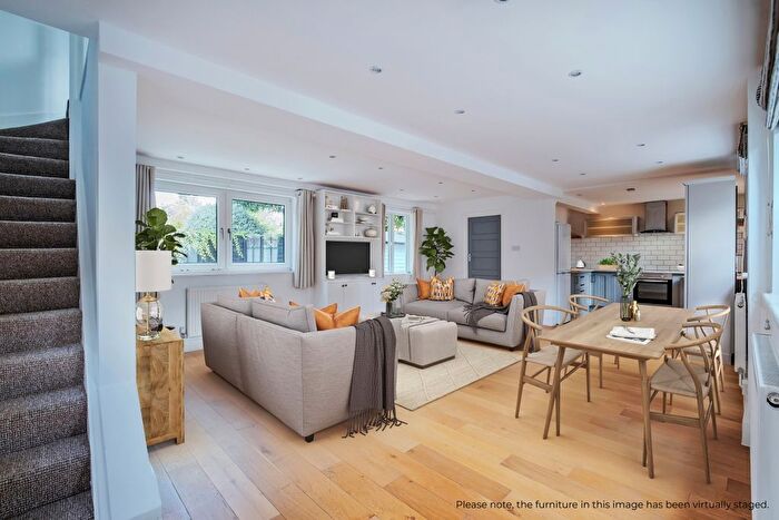 3 Bedroom Detached House To Rent In Ridgway, London, SW19