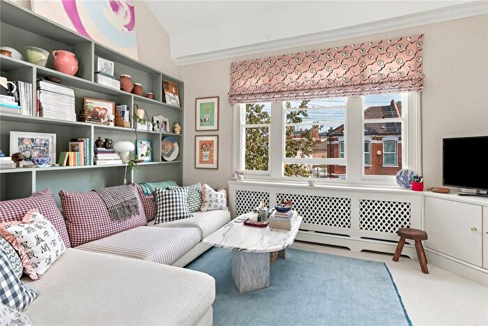2 Bedroom Flat For Sale In Stephendale Road, Fulham, London, SW6