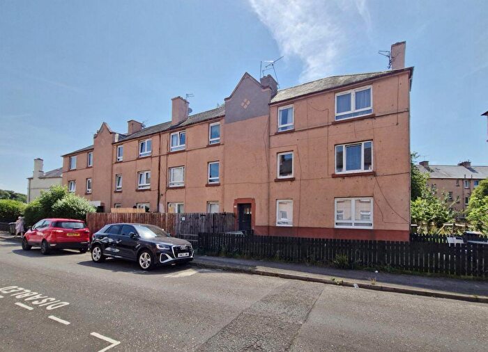 2 Bedroom Flat For Sale In / Stenhouse Avenue West, Stenhouse, Edinburgh, EH11