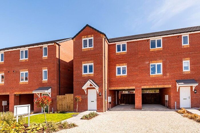 3 Bedroom Semi Detached House For Sale In Horsley Road, Gainsborough, DN21