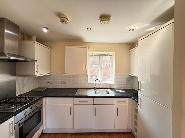 3 Bedroom Property To Rent In Baxter Road, Watford, WD24