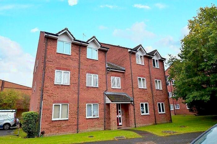 1 Bedroom Flat To Rent In Eastleigh, SO50