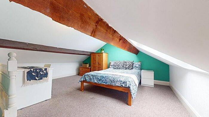 4 Bedroom Semi-Detached House To Rent In Riddings Terrace, Nottingham, NG3