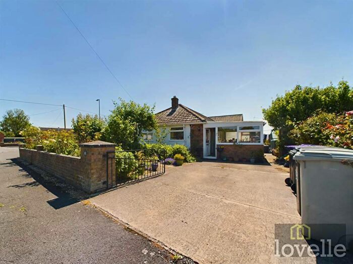 2 Bedroom Semi-Detached Bungalow For Sale In Station Road, Sutton-on-Sea, Mablethorpe, Lincolnshire, LN12