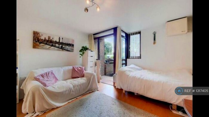 Studio To Rent In Brassey Road, London, NW6