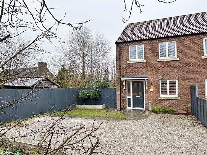2 Bedroom Semi-Detached House For Sale In Highfield Road, Bubwith, Selby, YO8