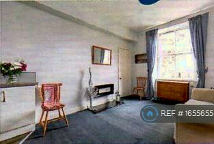 1 Bedroom Flat To Rent In Caledonian Crescent, Edinburgh, EH11