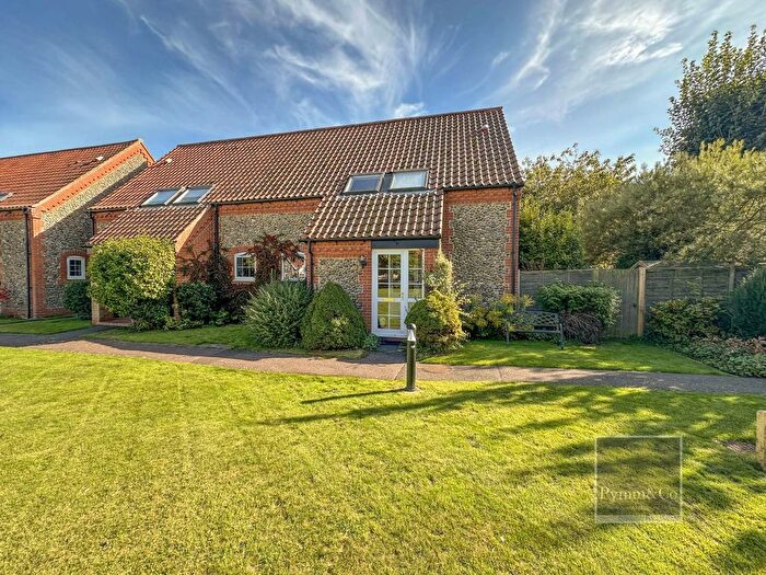 2 Bedroom Semi-Detached House For Sale In The Beeches, Holt, NR25