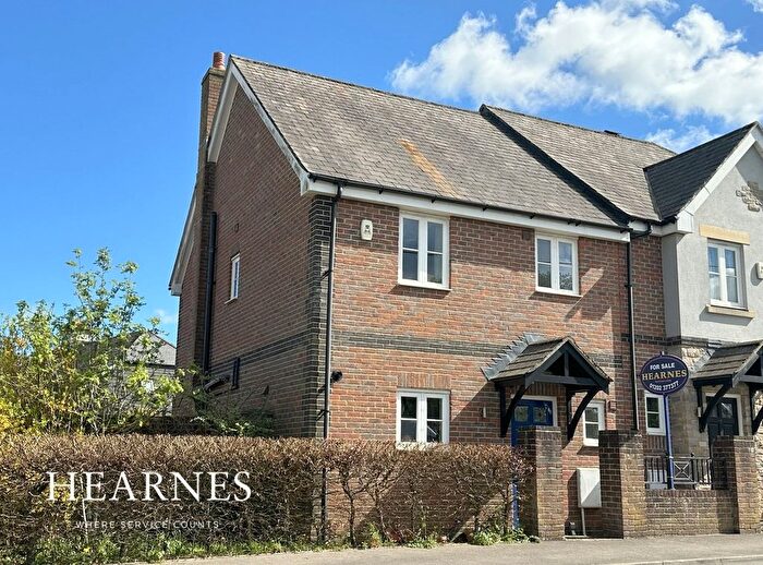 3 Bedroom Terraced House For Sale In Wareham Road, Lytchett Matravers, Poole, BH16