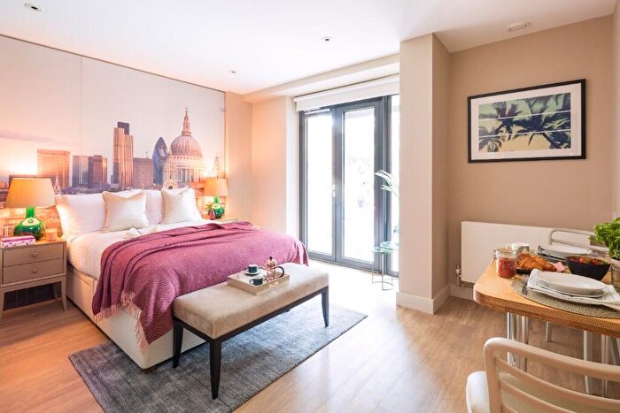 Studio To Rent In Wellesley Road, Croydon, London, CR0