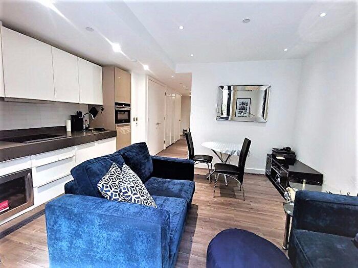 Apartment To Rent In Meranti House, Alie Street, E1