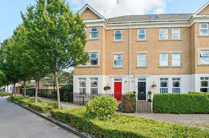 5 Bedroom House To Rent In Swordsmans Road, Deepcut, Camberley, Surrey, GU16