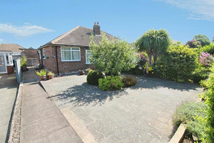 2 Bedroom Semi-Detached Bungalow For Sale In Ring Road, Halton, Leeds, LS15