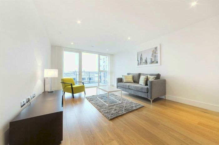 3 Bedroom Apartment To Rent In Plough Way, London, SE16